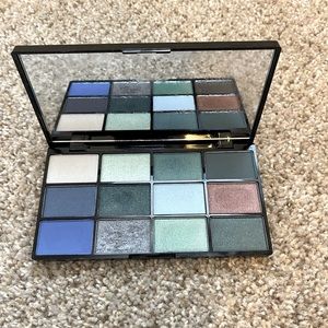 NYX Water Palette